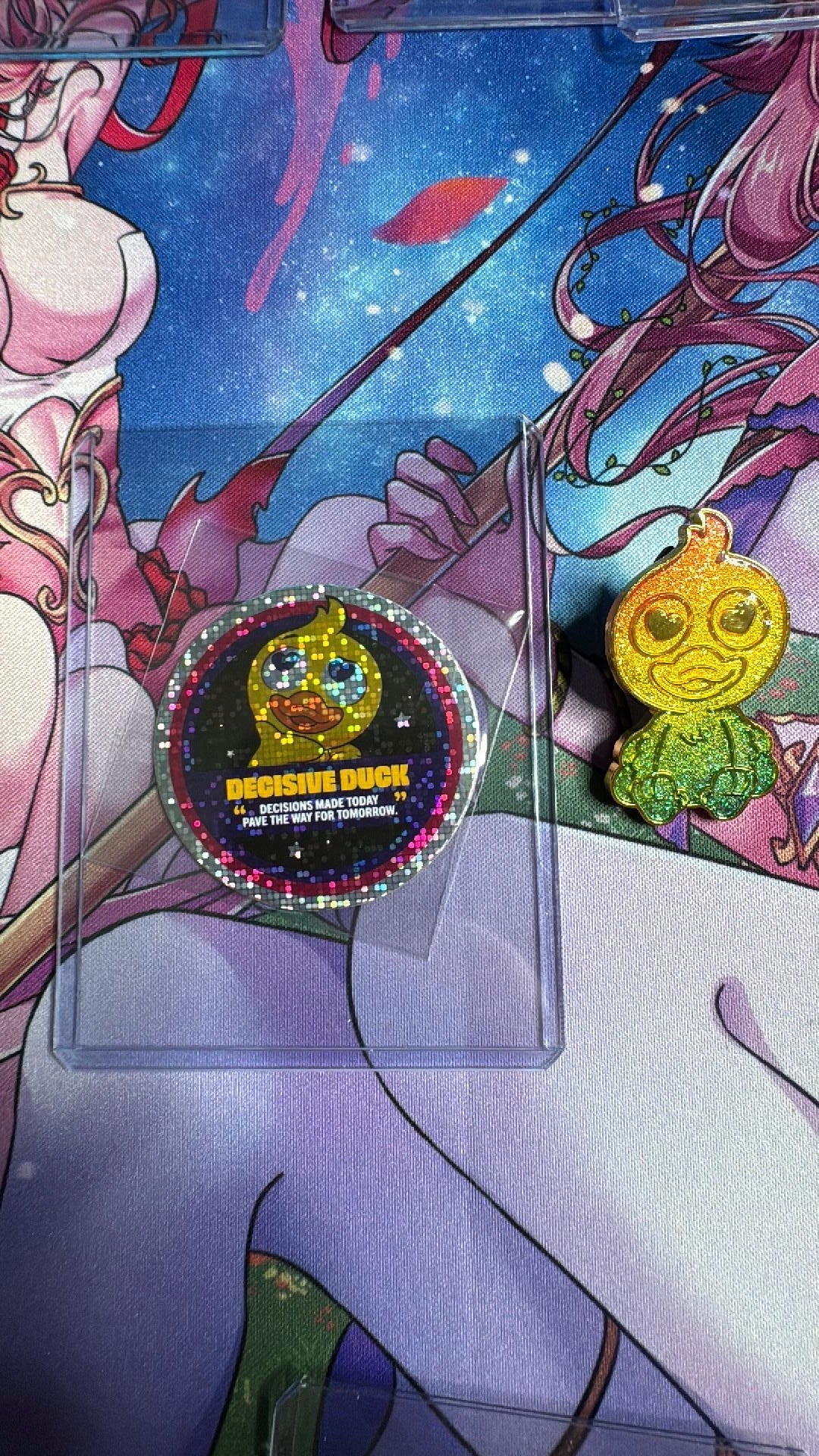 VeeFriends: New Year New You Mystery Collection Pin: Rainbow - Decisive Duck /199